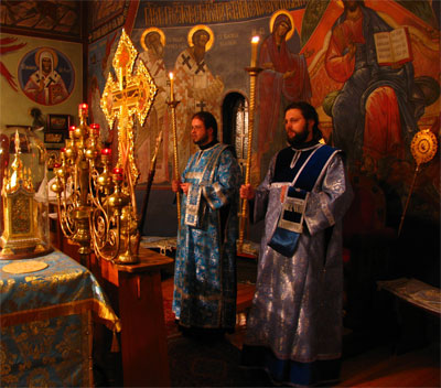 Диаконы Евгений Каллаур и Сергий Ледковский. Фото: иподиакона Н.А. Ольховского.